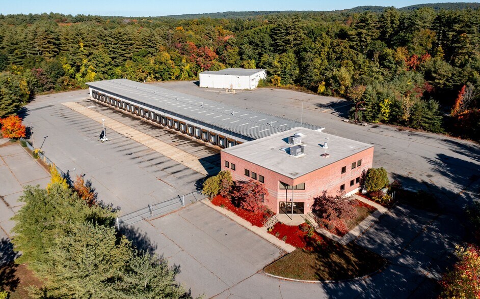 More Photos Of 49 McGrath Rd, Dracut Truck Terminal For Lease