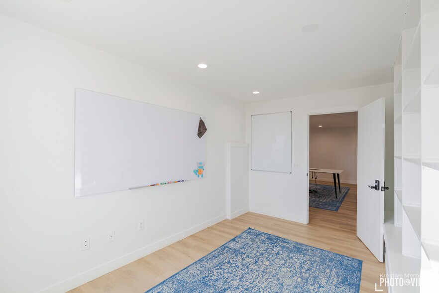 More Photos Of 612 Sinclair St, Gillette Industrial For Sale