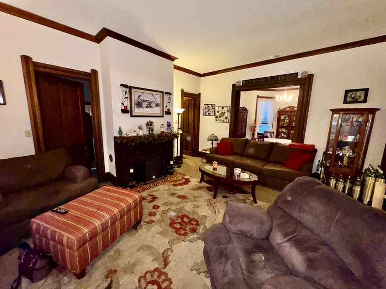 More Photos Of 415 4th St SE, Massillon Multifamily For Sale