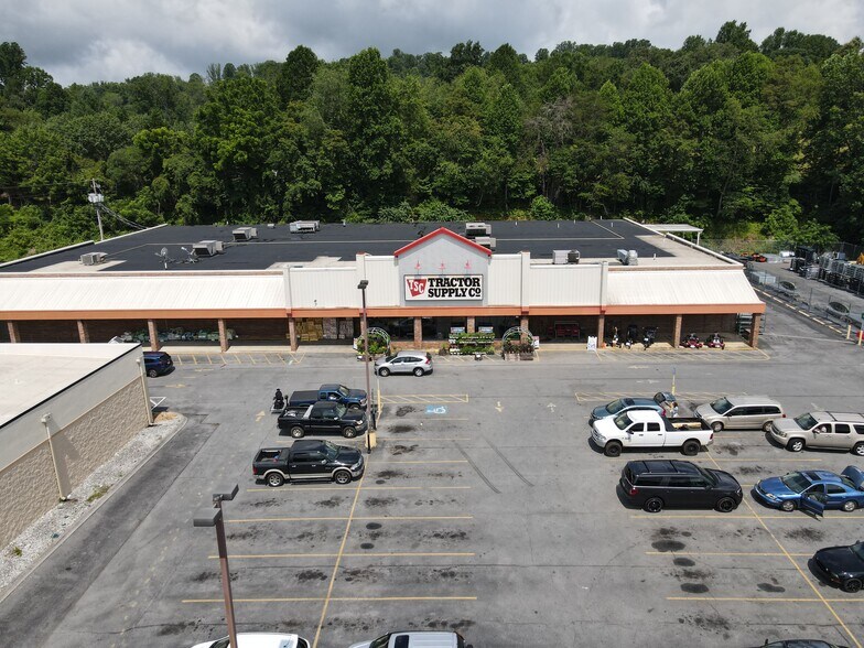 More Photos Of 507 Boones Creek Rd, Jonesborough Freestanding For Lease