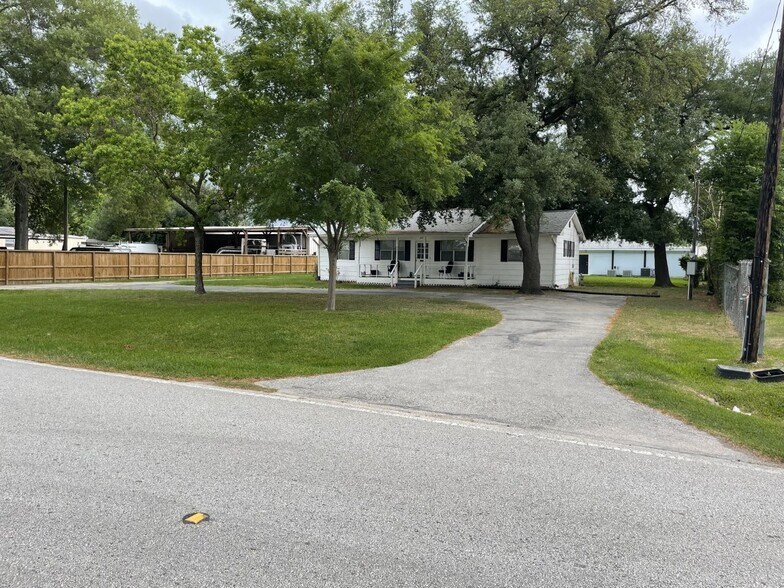 More Photos Of , Spring Unknown For Sale