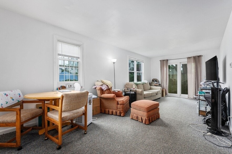 More Photos Of 53 School St, Hyannis Apartments For Sale