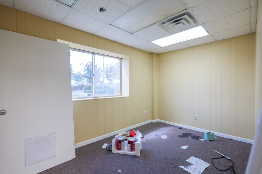 More Photos Of 125 Blanchard St, Valdosta Warehouse For Sale