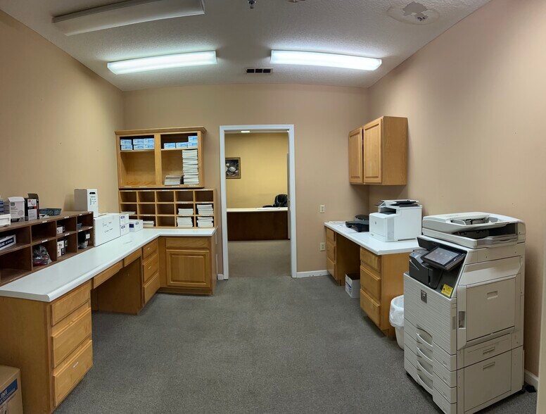 More Photos Of 601 Kellam Rd, Dublin Warehouse For Sale