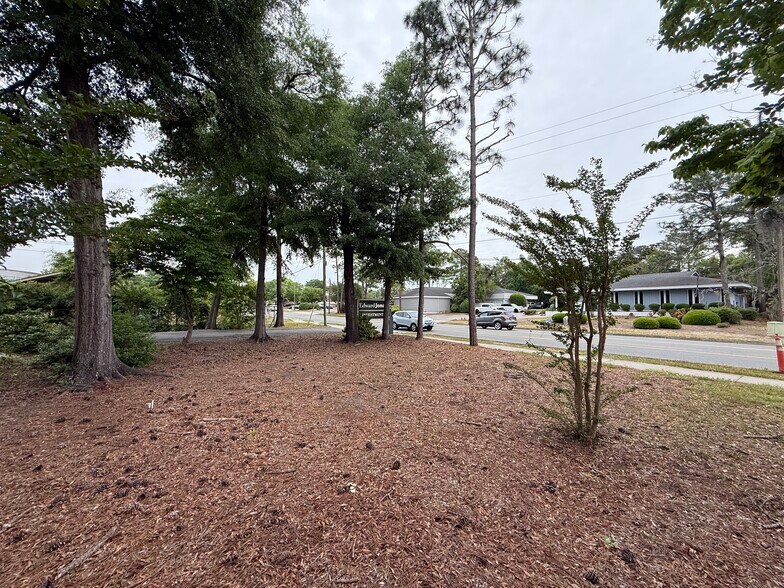 More Photos Of 1505 Medical Center Dr, Wilmington Medical For Sale