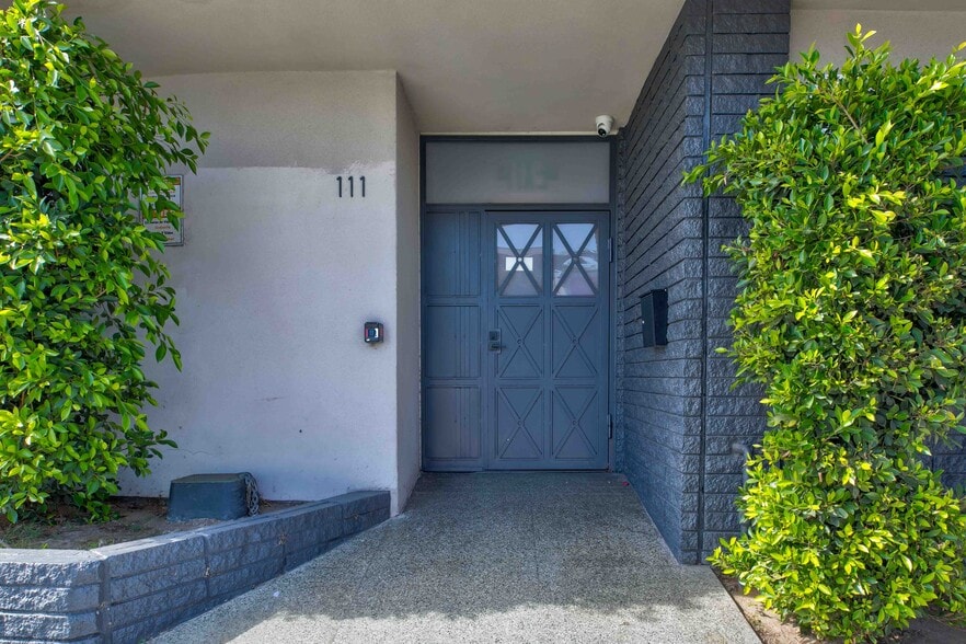 More Photos Of 111 S Garfield Ave, Montebello Medical For Lease