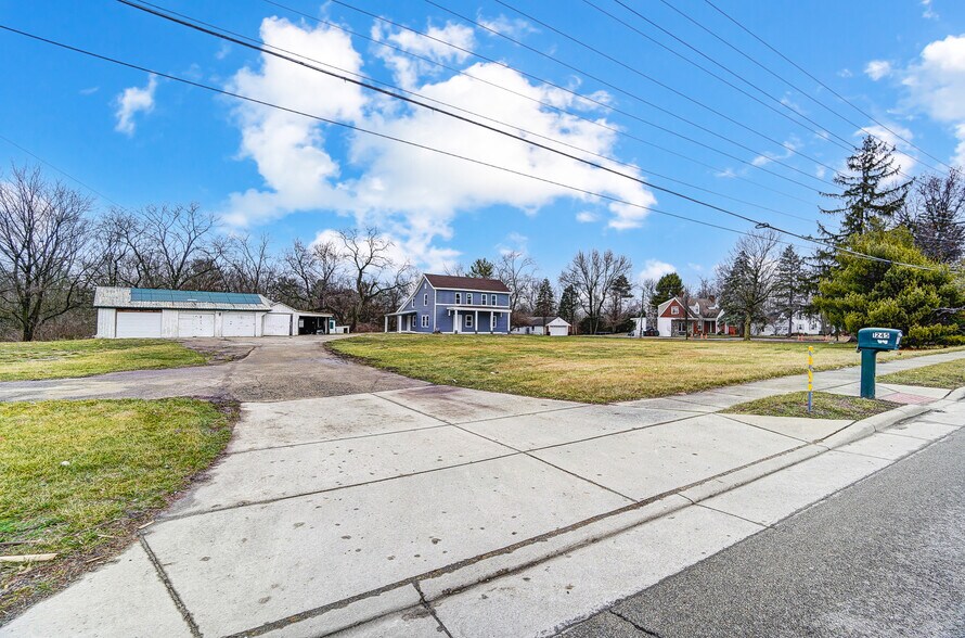 More Photos Of 1225-1245 S US 42, Mason Land For Sale