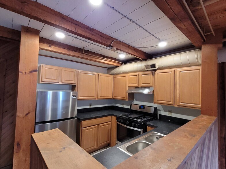More Photos Of 417 E Frederick St, Lancaster Apartments For Sale