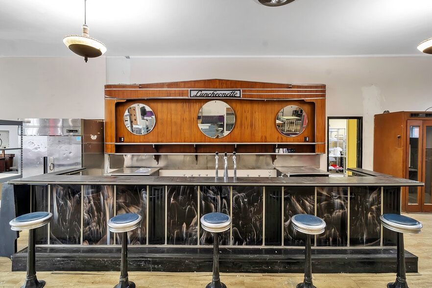 More Photos Of 2302 Main St, Buffalo Storefront Retail Residential For Sale