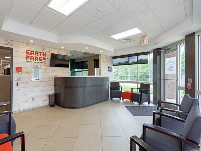 More Photos Of 220 Continuum Dr, Fletcher Research And Development For Sale