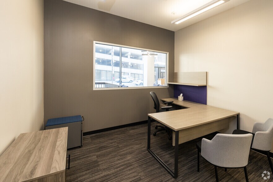 More Photos Of 200 N Saint Clair St, Toledo Office Residential For Lease