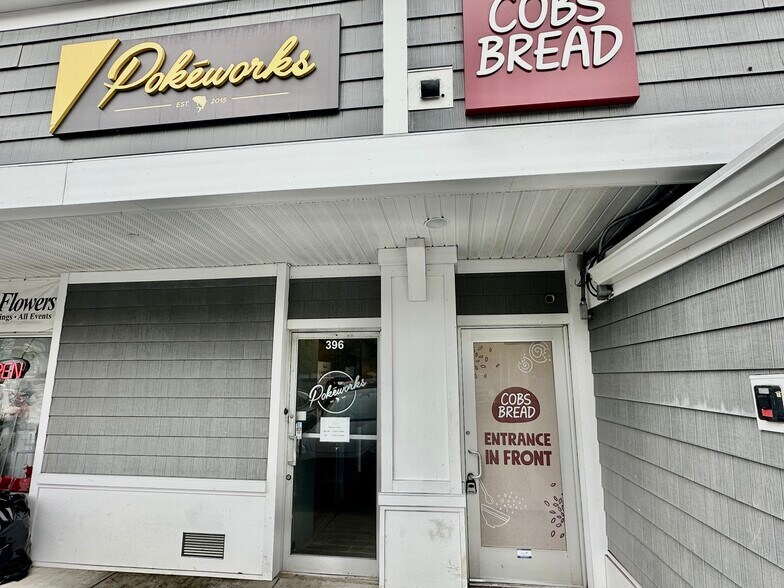 More Photos Of 370-400 Post Rd E, Westport General Retail For Lease