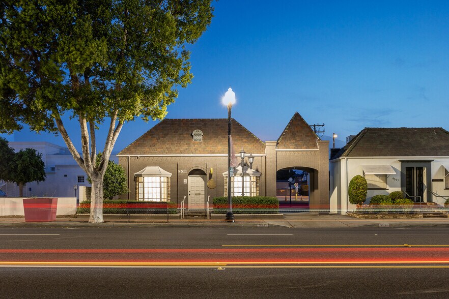 Primary Photo Of 9511 Las Tunas Dr, Temple City Medical For Sale