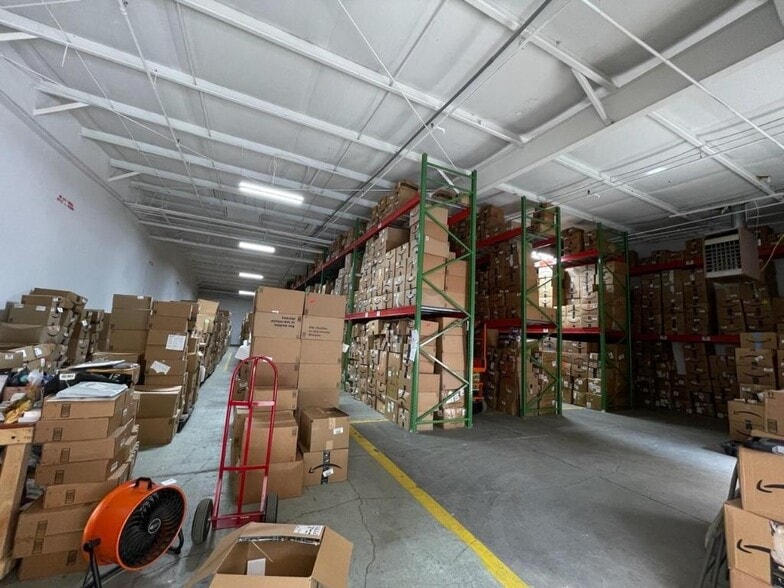 More Photos Of 1420 Redi Rd, Cumming Warehouse For Lease
