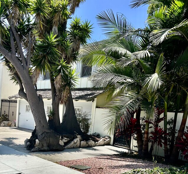 More Photos Of 1453 S Westgate Ave, Los Angeles Apartments For Sale