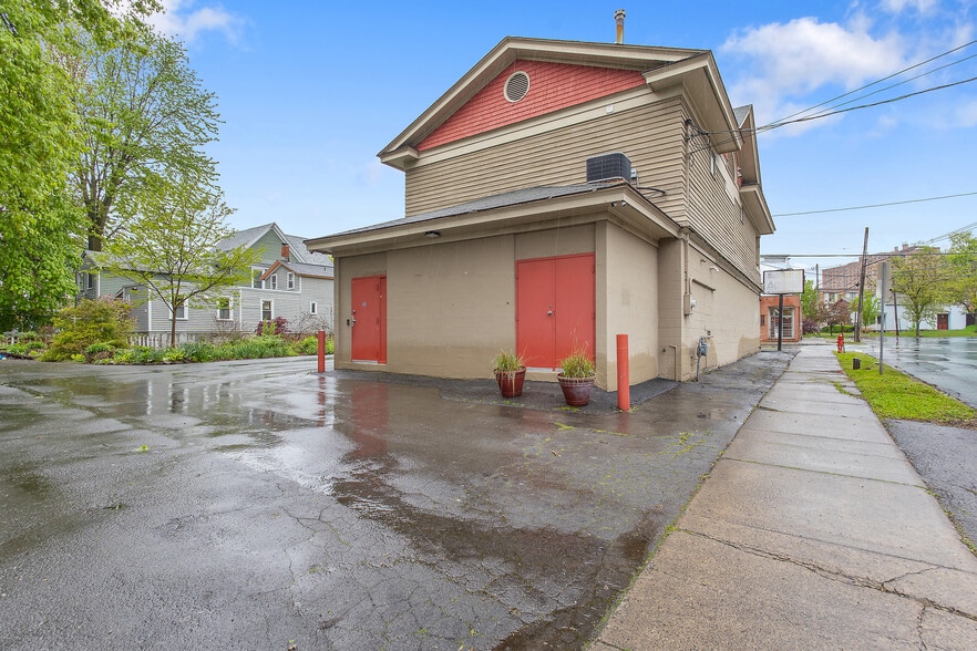 More Photos Of 226 Hawley Ave, Syracuse Freestanding For Sale
