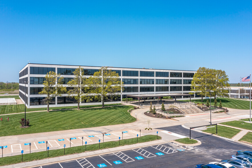 Primary Photo Of 11500 NW Ambassador Dr, Kansas City Office For Lease