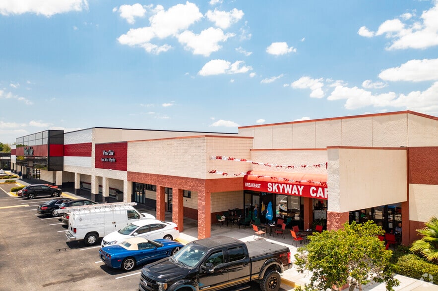 More Photos Of 11002-11140 4th St N, Saint Petersburg Unknown For Lease