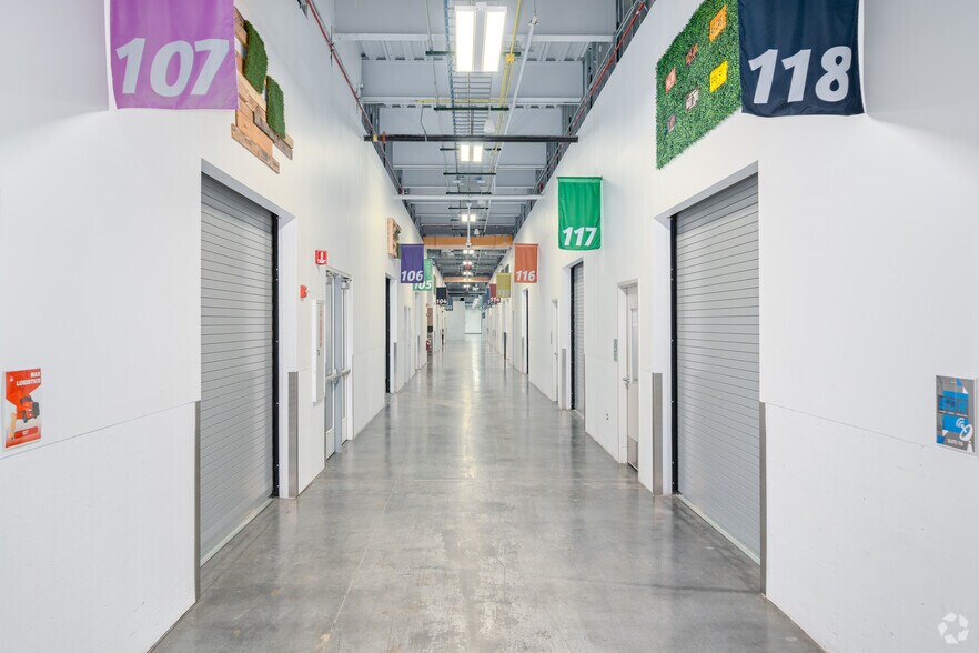 More Photos Of 1930 Innovation Way, Libertyville Manufacturing For Lease