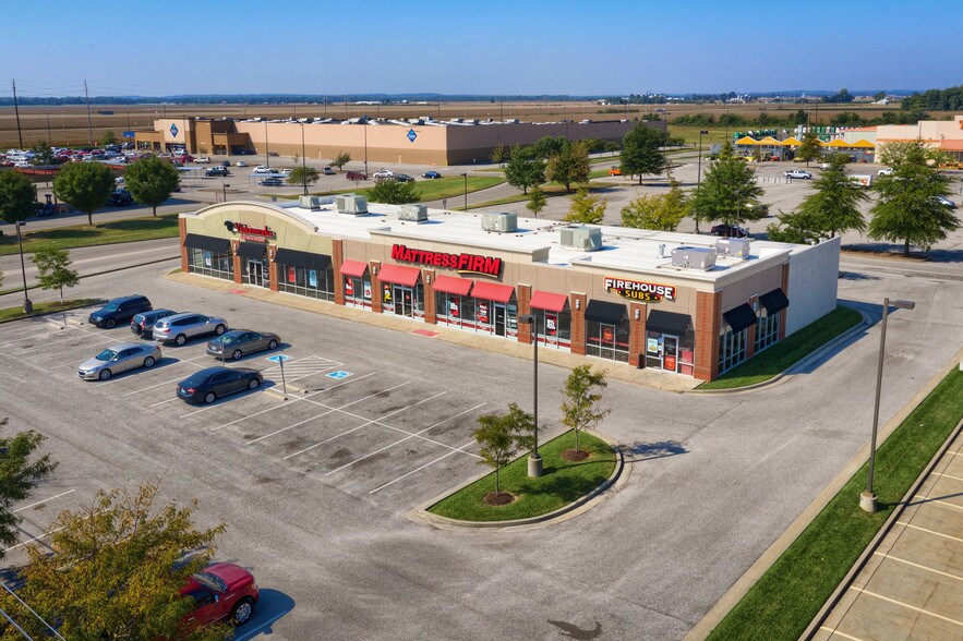 More Photos Of 5220 Frederica St, Owensboro Freestanding For Sale