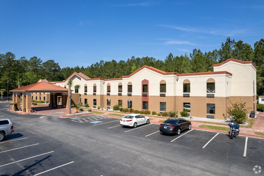 More Photos Of 70 Wallace Martin Dr, Hinesville Hospitality For Sale