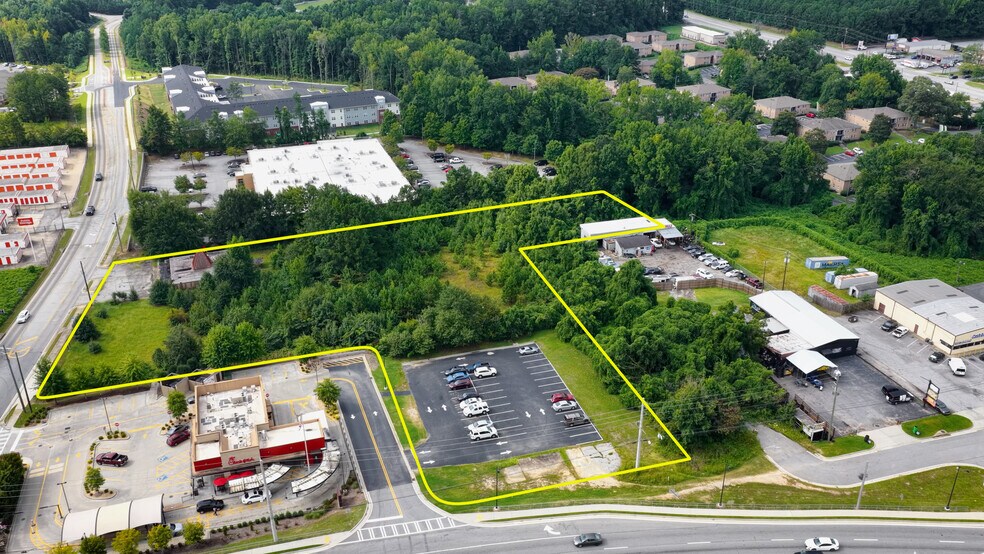Primary Photo Of 5922 Fairburn Rd, Douglasville Land For Sale