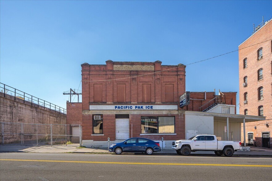 More Photos Of 124 S Jefferson St, Spokane Manufacturing For Sale