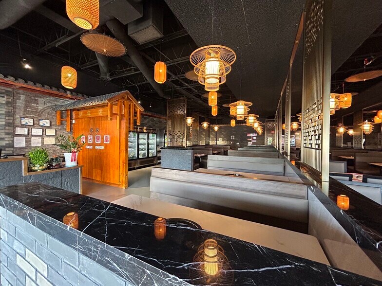 More Photos Of 5053-5095 Buford Hwy NE, Doraville Restaurant For Lease