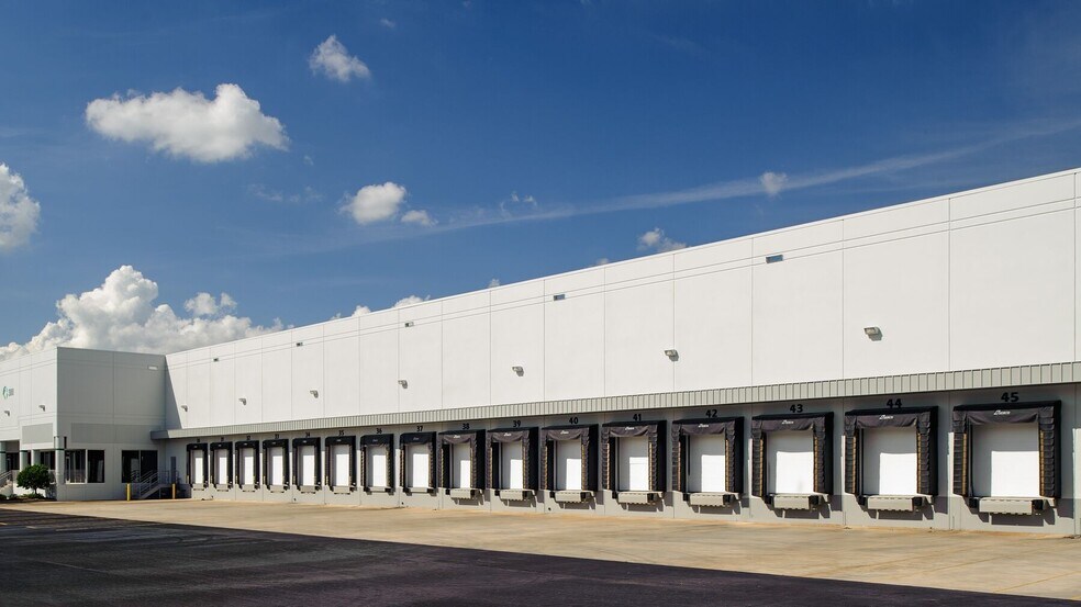 More Photos Of 3105 Sweetwater Rd, Lawrenceville Unknown For Lease