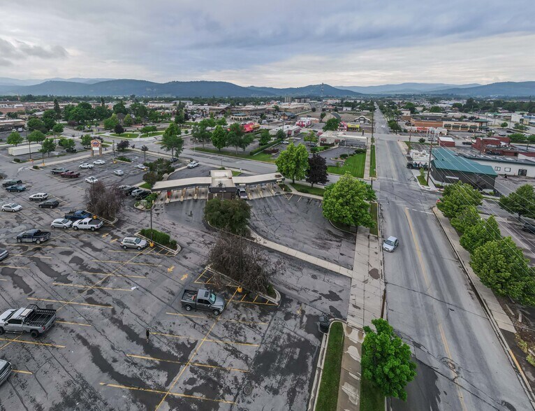 More Photos Of 112 E Montana St, Kalispell Office For Sale