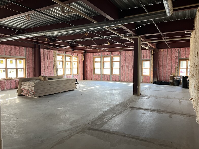 More Photos Of 100 W Broadway Ave, Bismarck Medical For Lease