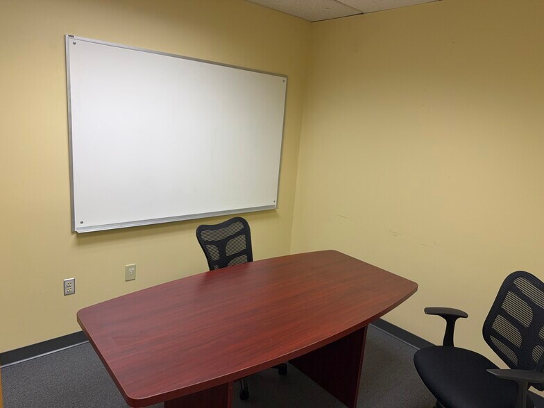 More Photos Of 1666 Massachusetts Ave, Lexington Office For Lease