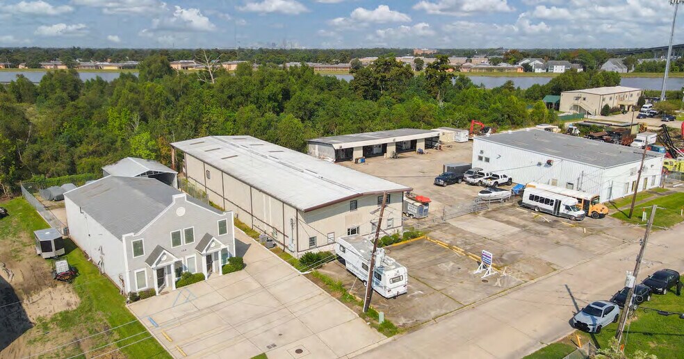 Primary Photo Of 131 Keating Dr, Belle Chasse Unknown For Lease
