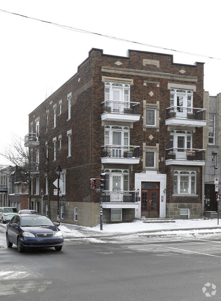 Primary Photo Of 780 Blvd St-Joseph, Montréal Office Residential For Sale