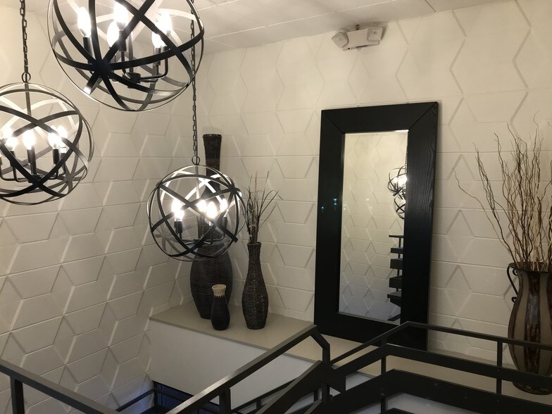 More Photos Of 1263 S Highland Ave, Lombard Medical For Lease