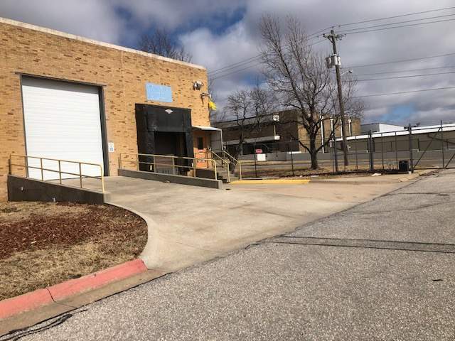 More Photos Of 2000 Liquitex Ln, Winfield Manufacturing For Lease