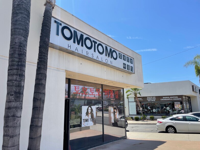 More Photos Of 1480-1490 W Whittier Blvd, La Habra General Retail For Lease