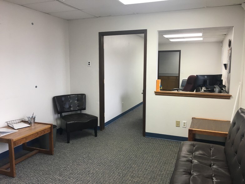 More Photos Of 1313 Denver Ave, Fort Lupton Flex For Lease