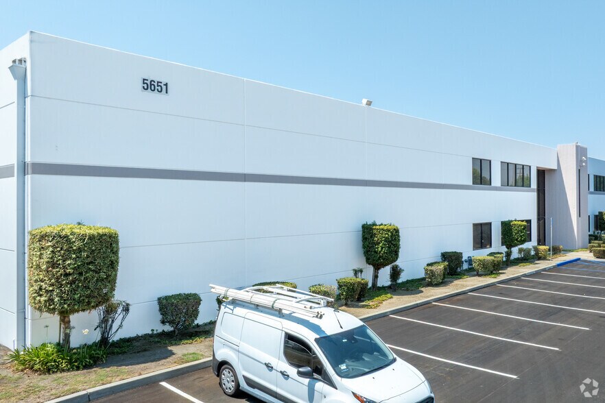 Primary Photo Of 5651 Schaefer Ave, Chino Manufacturing For Lease