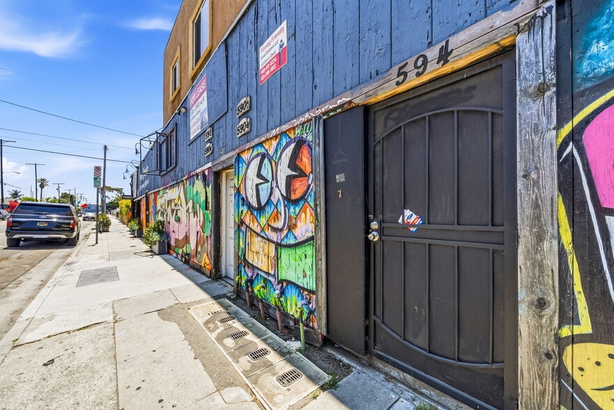 More Photos Of 586 W Avenue 28, Los Angeles Warehouse For Lease