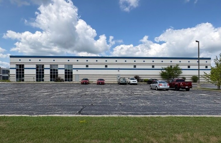 More Photos Of 4640 W Ironwood Dr, Franklin Manufacturing For Sale