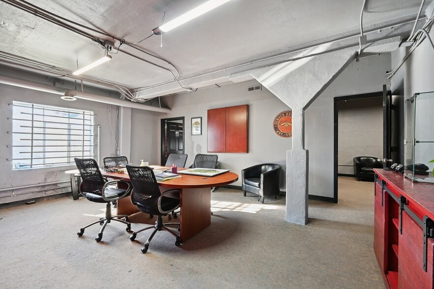 More Photos Of 3100 Blake St, Denver Storefront For Sale