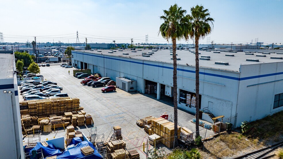 More Photos Of 4505 Bandini Blvd, Vernon Industrial For Sale