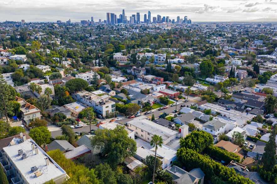 More Photos Of 1637-1639 1/2 Micheltorena St, Los Angeles Apartments For Sale