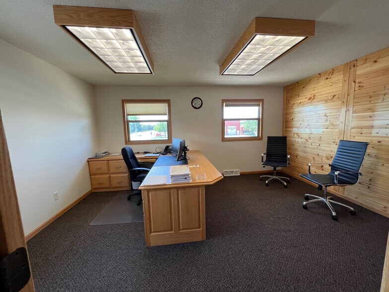 More Photos Of 4 13th Ave N, Waite Park Medical For Sale