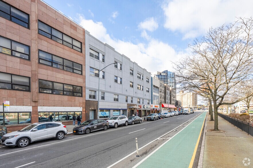 More Photos Of 120-34 Queens Blvd, Kew Gardens Office For Lease