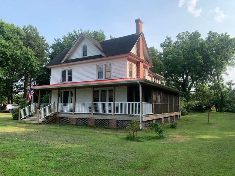 More Photos Of 18646 Airport Dr, Melfa Land For Sale