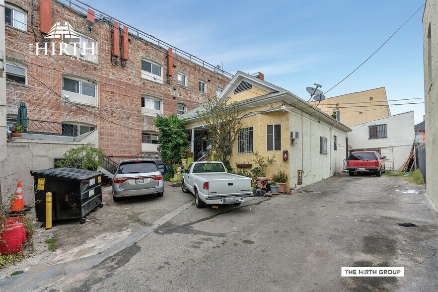 More Photos Of 1817 W Pico Blvd, Los Angeles Storefront Retail Residential For Sale