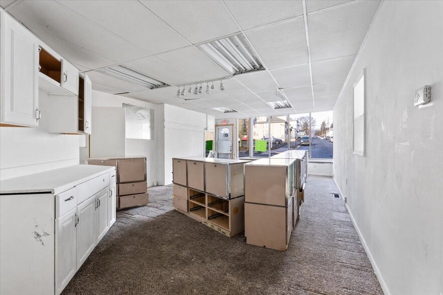 More Photos Of 240 N Main Ave, Scranton Storefront Retail Residential For Sale