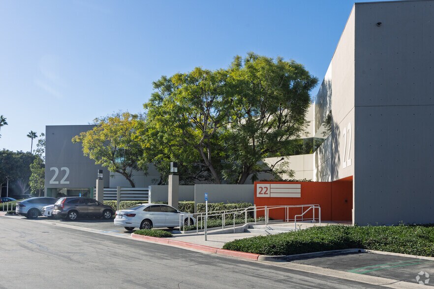 More Photos Of 22 Executive Park, Irvine Office For Lease